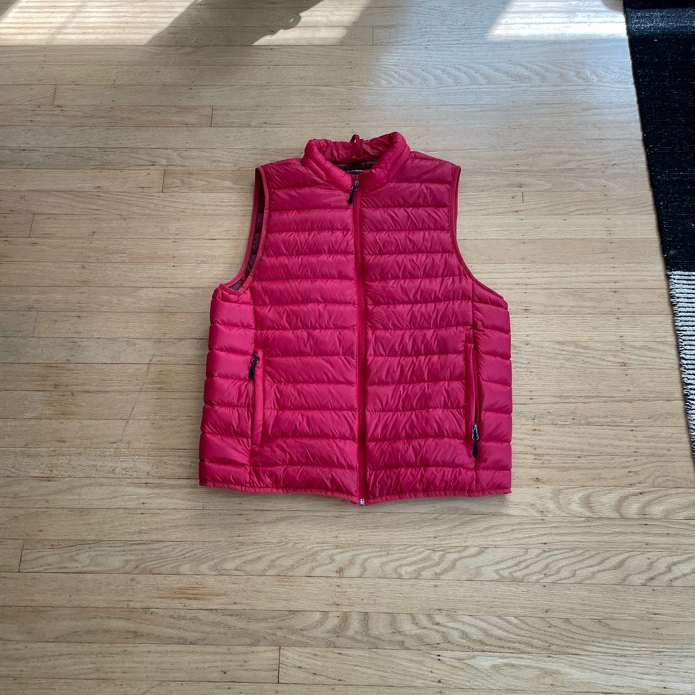 Club Room Puffer Vest